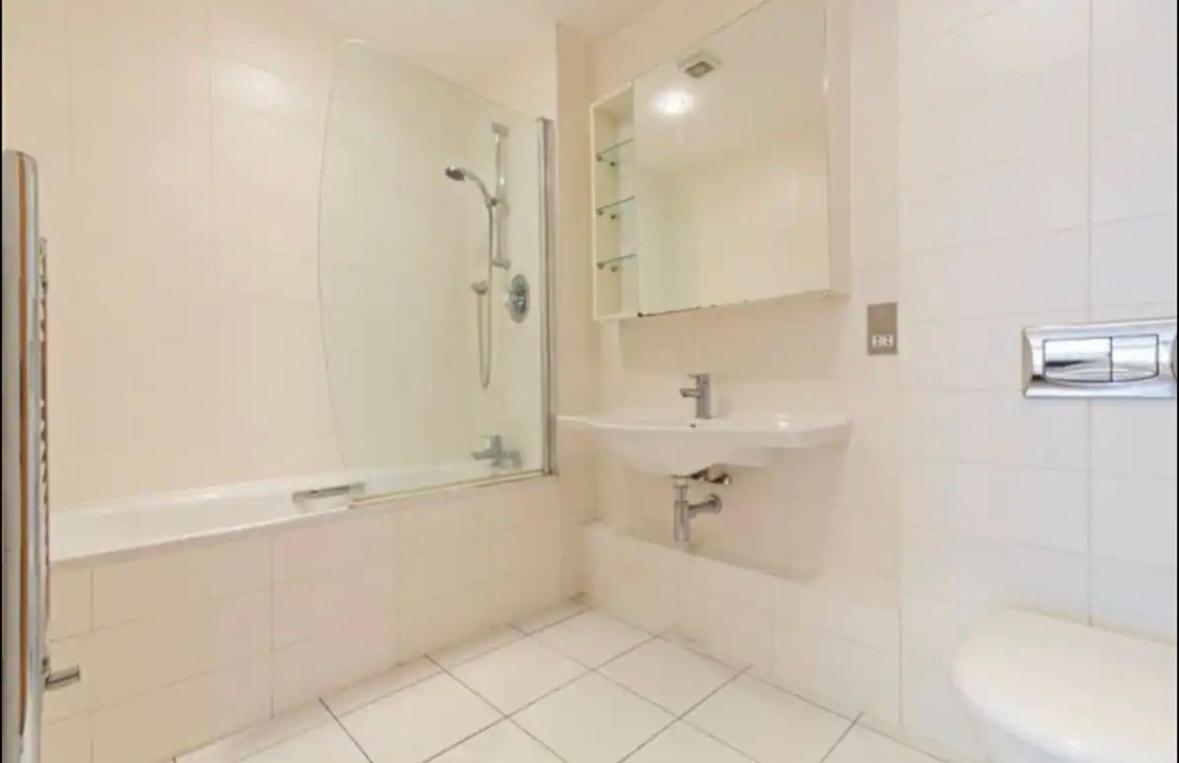 Spacious Room With Relaxing View 都柏林 外观 照片